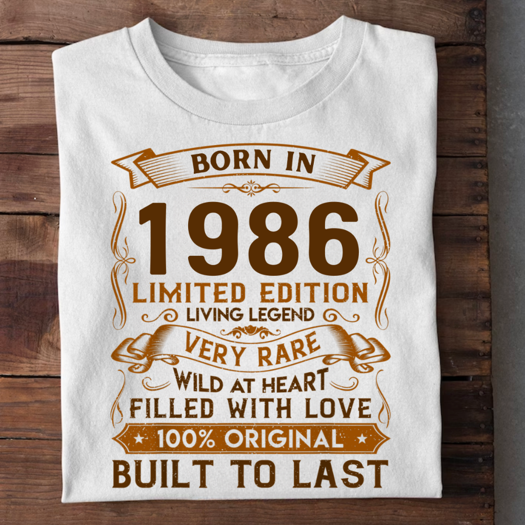 1986 LIVING LEGEND | VINTAGE 1986 T-SHIRT