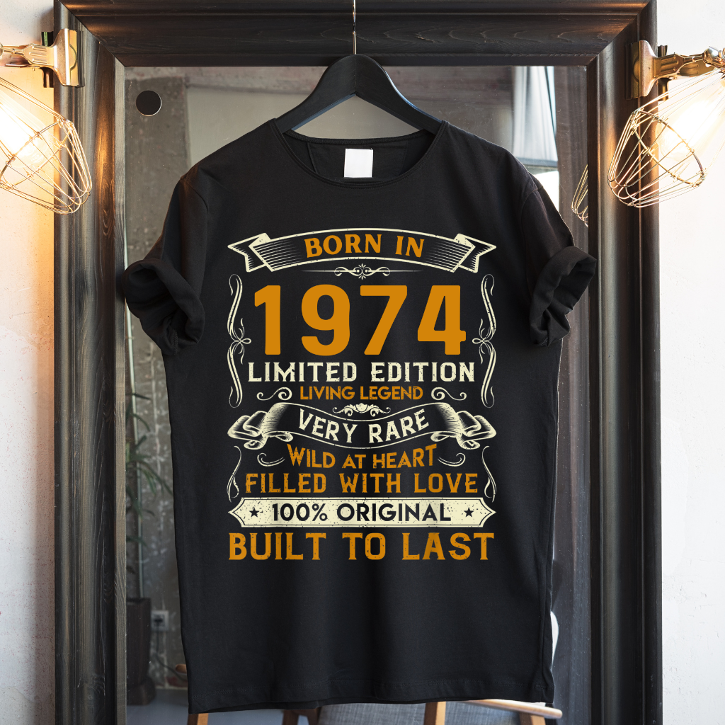1974 LIVING LEGEND | VINTAGE 1974 T-SHIRT