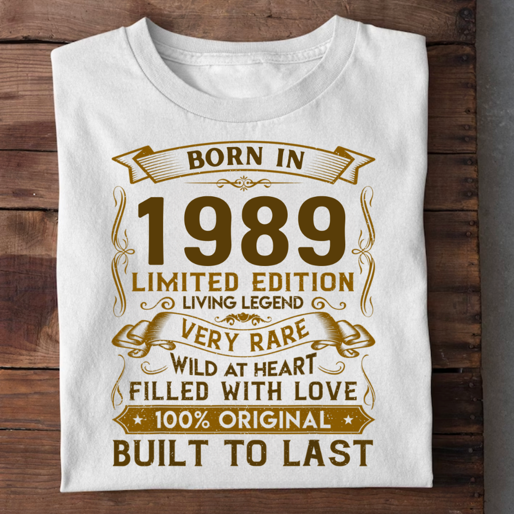 1989 LIVING LEGEND | VINTAGE 1989 T-SHIRT